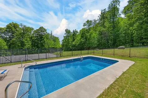 4A Suntec Loop Dover VT 05356