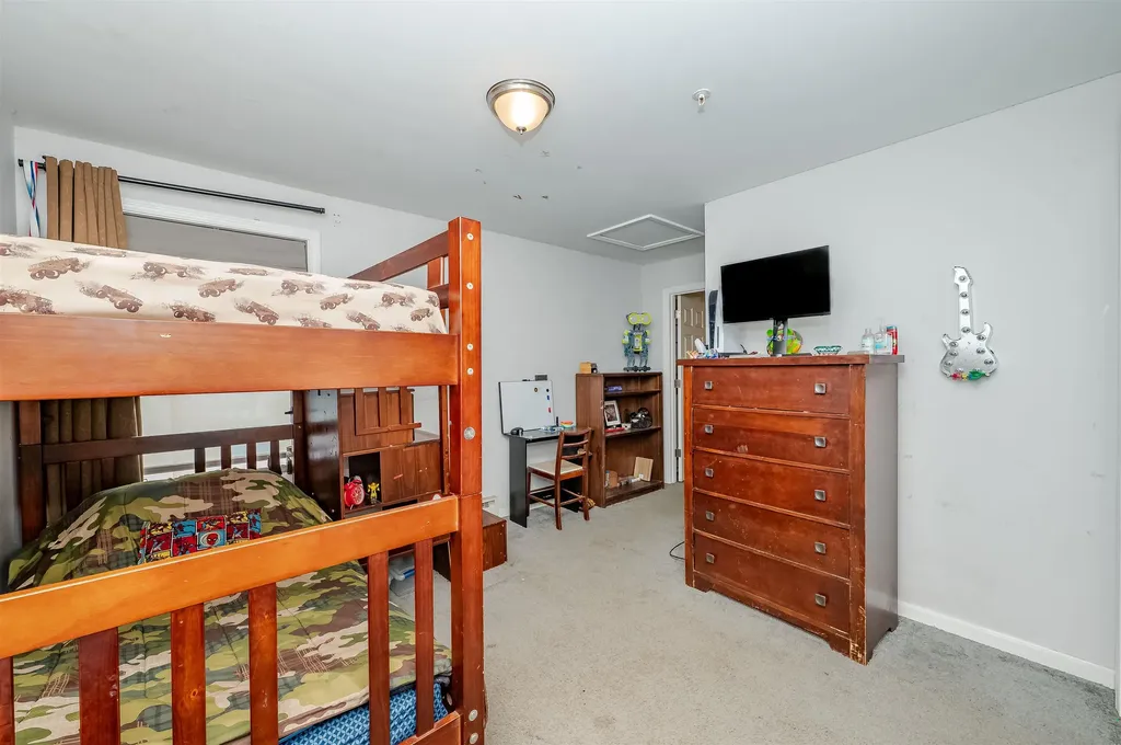 80 Trinity Circle Rochester NH 03839