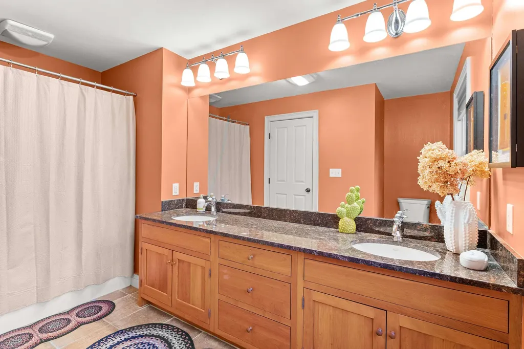 464 Irish Hill Road Hopkinton NH 03229