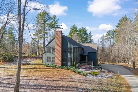 464 Irish Hill Road Hopkinton NH 03229