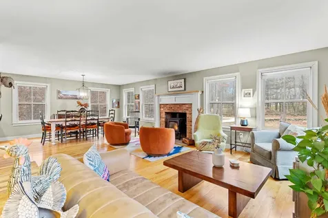 464 Irish Hill Road Hopkinton NH 03229