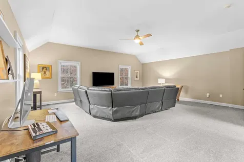 464 Irish Hill Road Hopkinton NH 03229