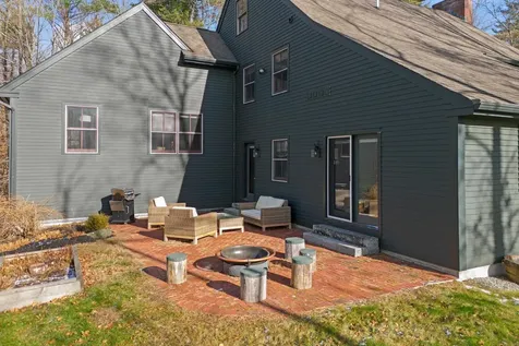 464 Irish Hill Road Hopkinton NH 03229