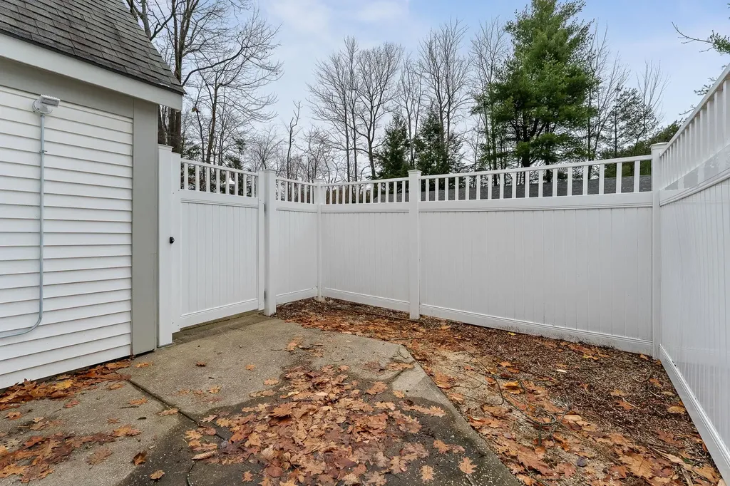 82 Winding Brook Drive South Burlington VT 05403