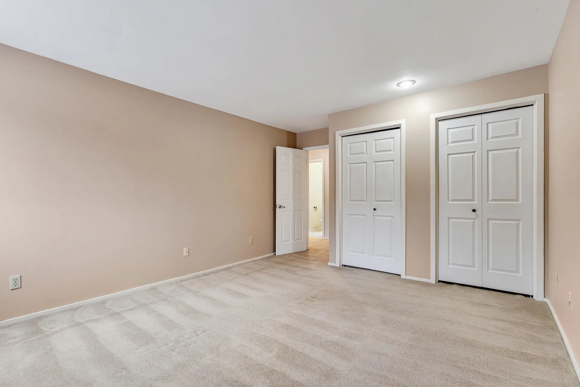 82 Winding Brook Drive South Burlington VT 05403