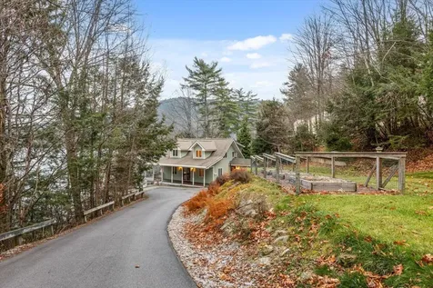 6 Mccolley Road Hillsborough NH 03244