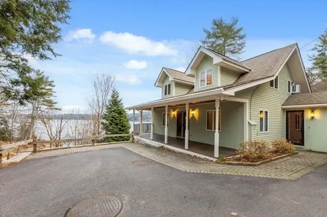 6 Mccolley Road Hillsborough NH 03244