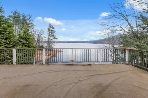 6 Mccolley Road Hillsborough NH 03244