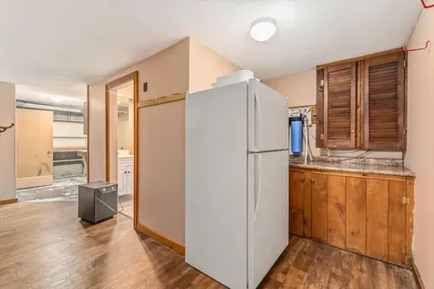 6 Mccolley Road Hillsborough NH 03244