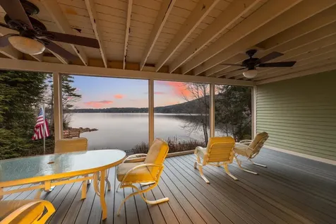 6 Mccolley Road Hillsborough NH 03244