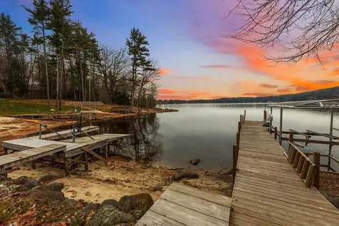 6 Mccolley Road Hillsborough NH 03244