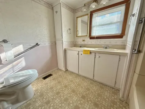 81 Crampton Road Castleton VT 05735