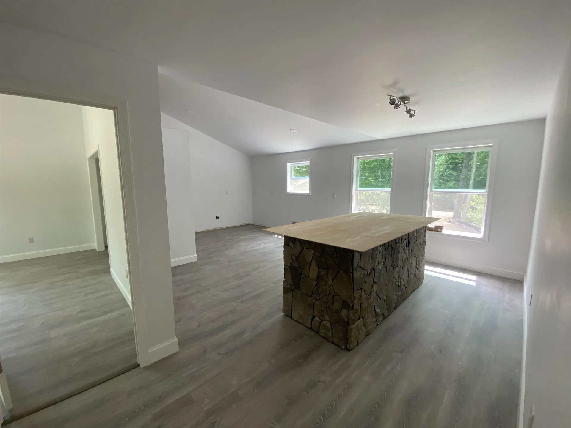 29 Concord Lane Wakefield NH 03872