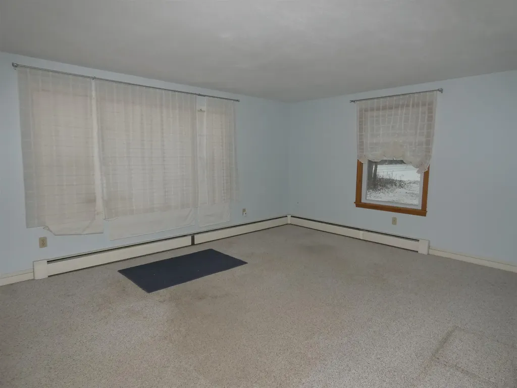 107 Middle Road Tuftonboro NH 03816