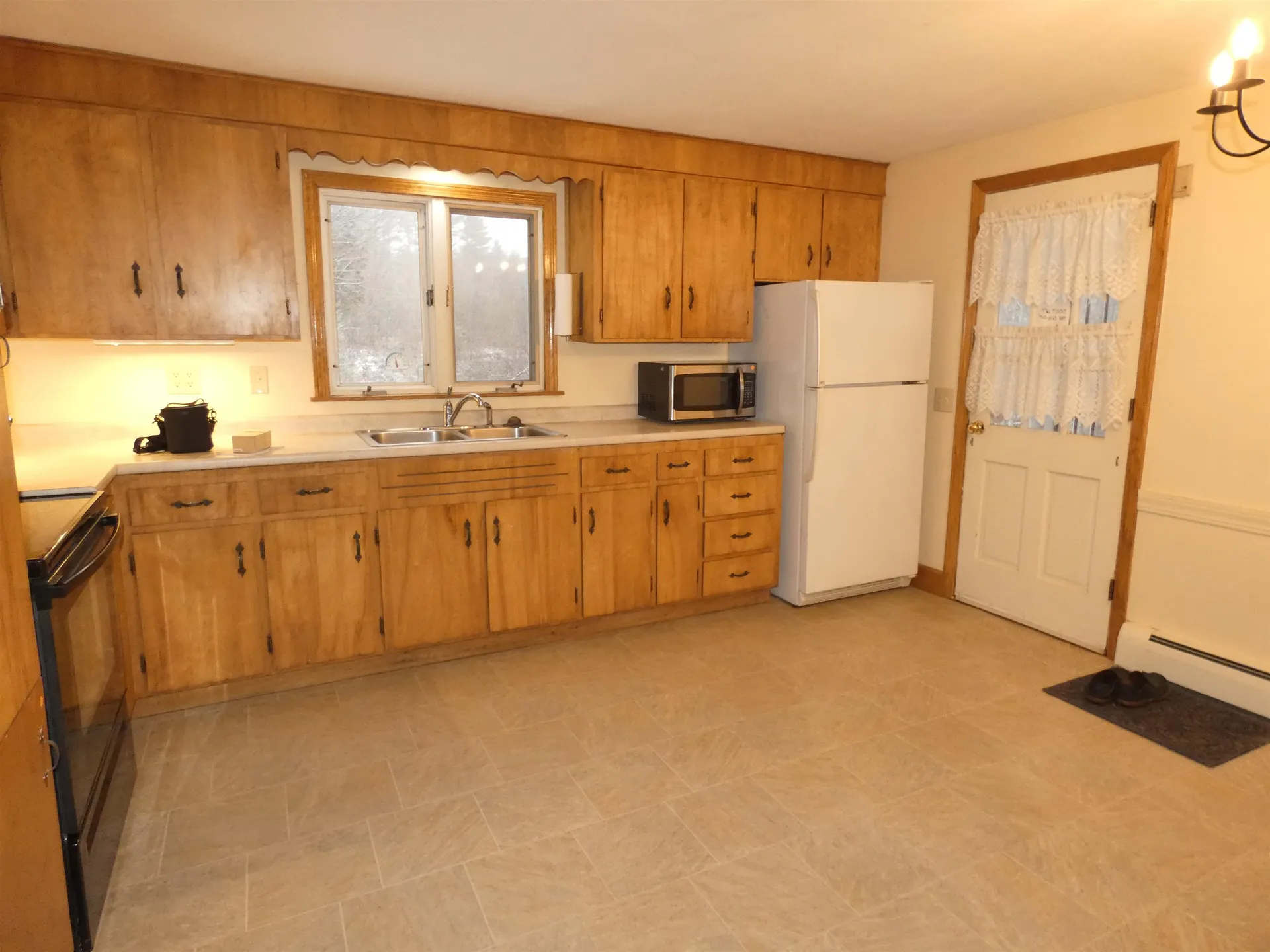 107 Middle Road Tuftonboro NH 03816