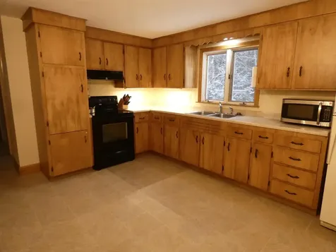 107 Middle Road Tuftonboro NH 03816