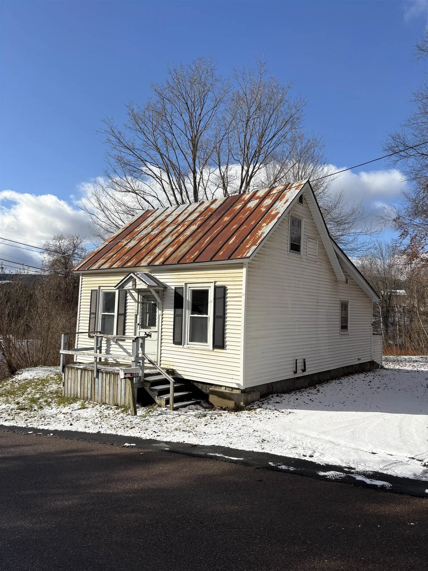 253 King Street Northfield VT 05663