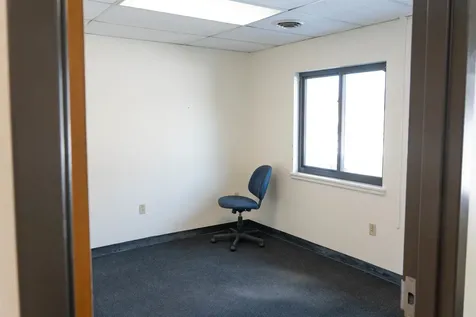 16 Airpark Road Lebanon NH 03784