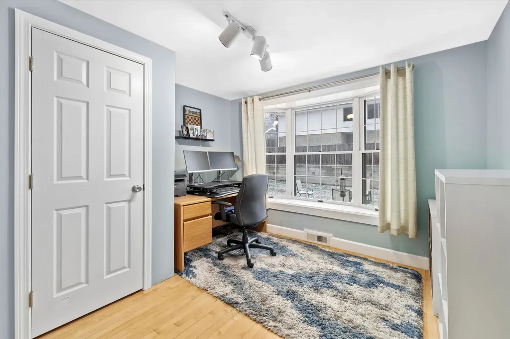 71 Bruce Road Manchester NH 03104