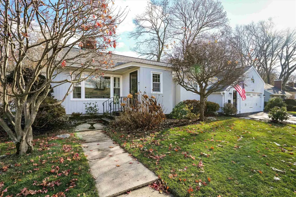 71 Bruce Road Manchester NH 03104