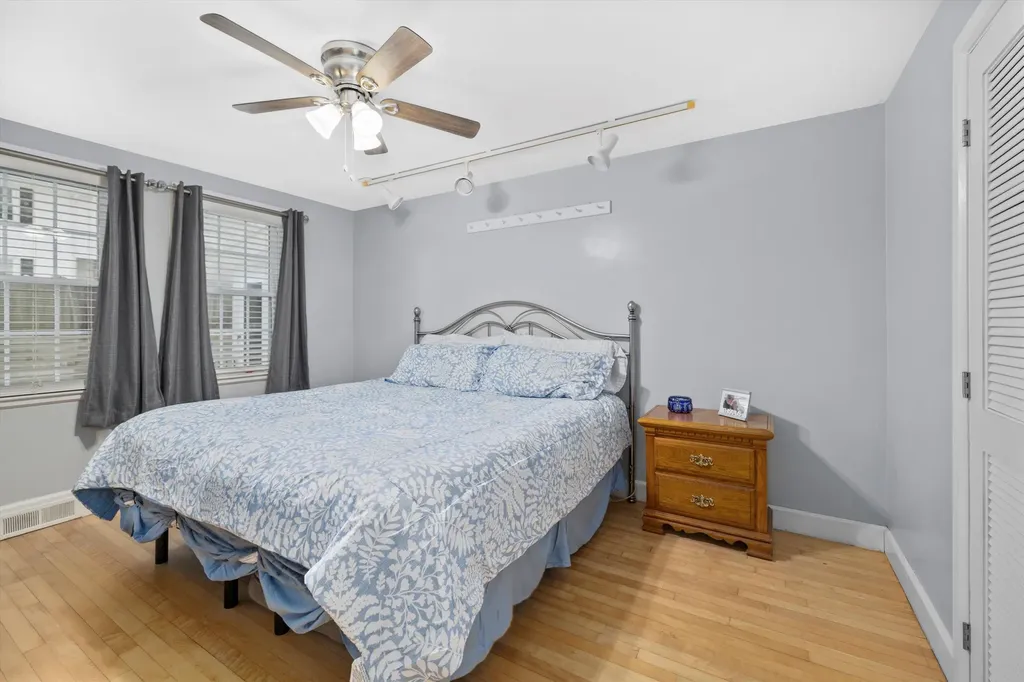 71 Bruce Road Manchester NH 03104