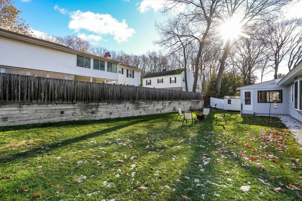 71 Bruce Road Manchester NH 03104