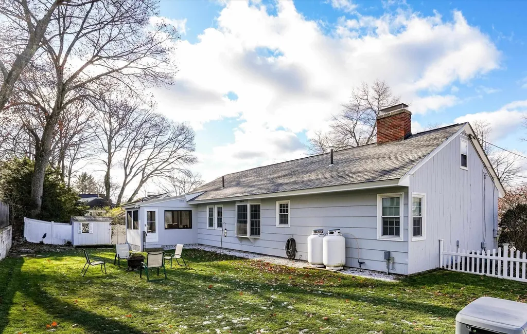 71 Bruce Road Manchester NH 03104