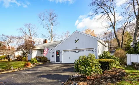 71 Bruce Road Manchester NH 03104