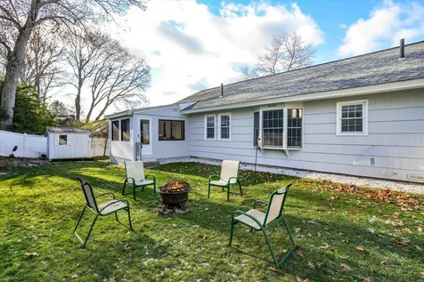 71 Bruce Road Manchester NH 03104