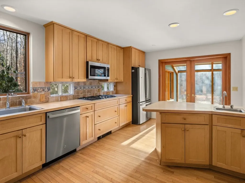2779 South Road Williston VT 05495