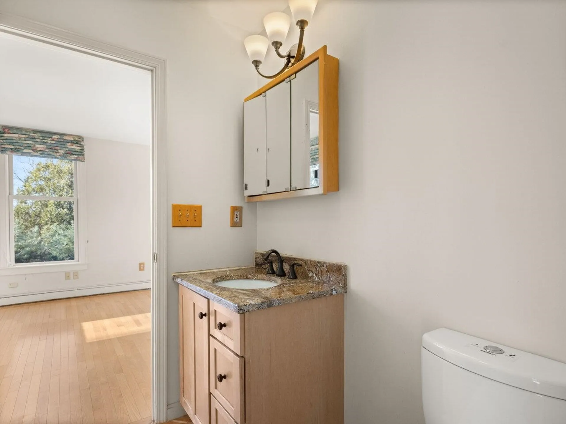 2779 South Road Williston VT 05495