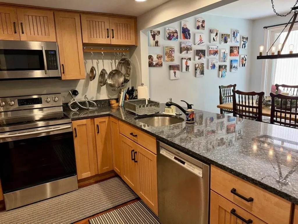 107 Sterling Ridge Road Warren VT 05674