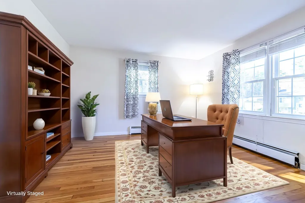 30 Gendron Street Nashua NH 03062