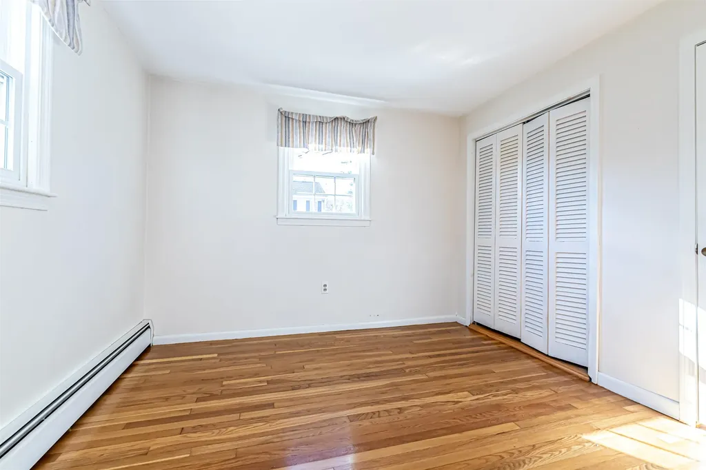 30 Gendron Street Nashua NH 03062