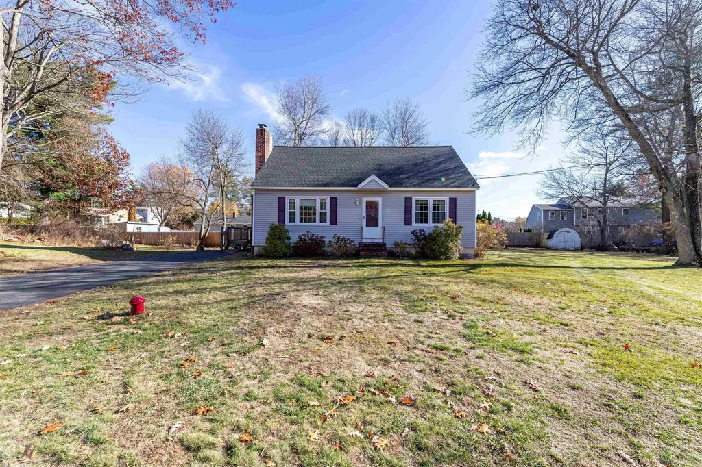 30 Gendron Street Nashua NH 03062