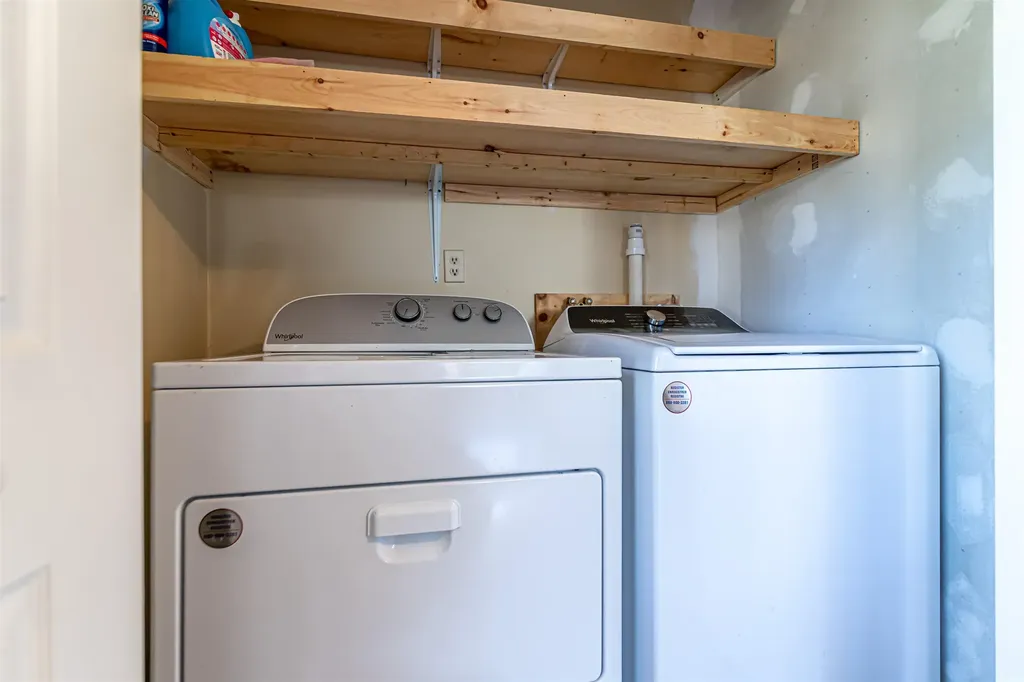 30 Gendron Street Nashua NH 03062