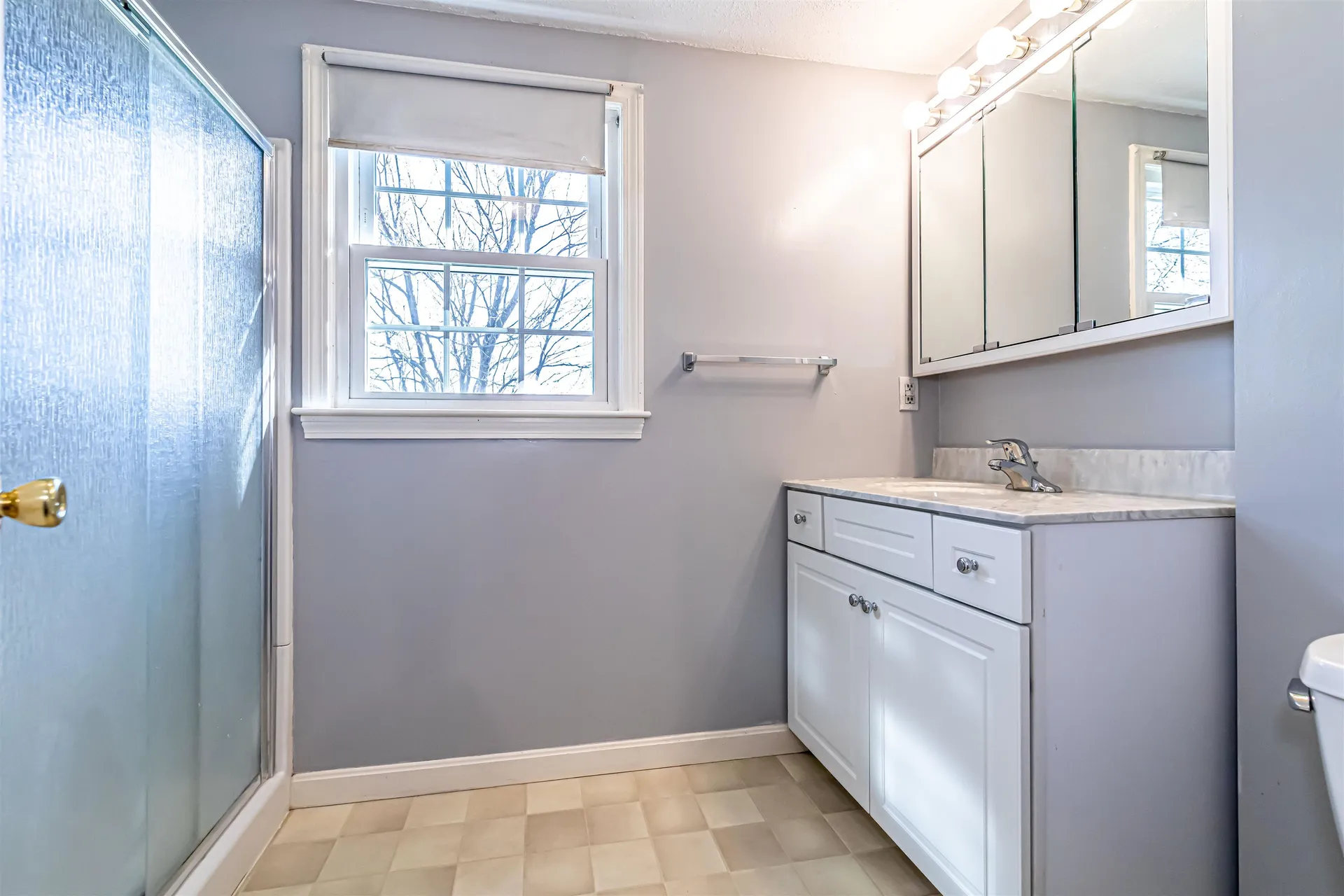 30 Gendron Street Nashua NH 03062