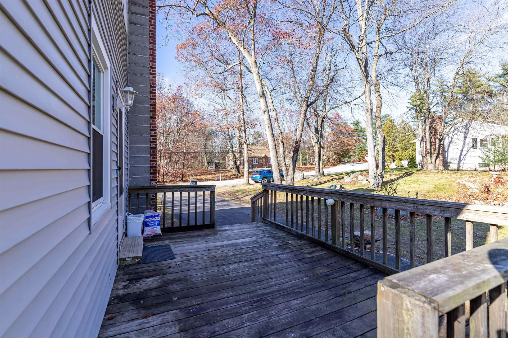 30 Gendron Street Nashua NH 03062