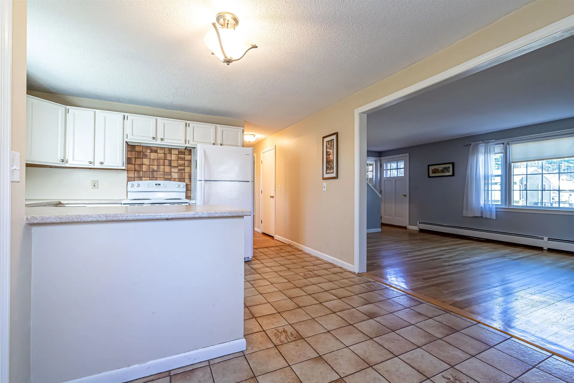 30 Gendron Street Nashua NH 03062