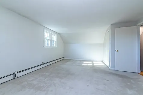 30 Gendron Street Nashua NH 03062