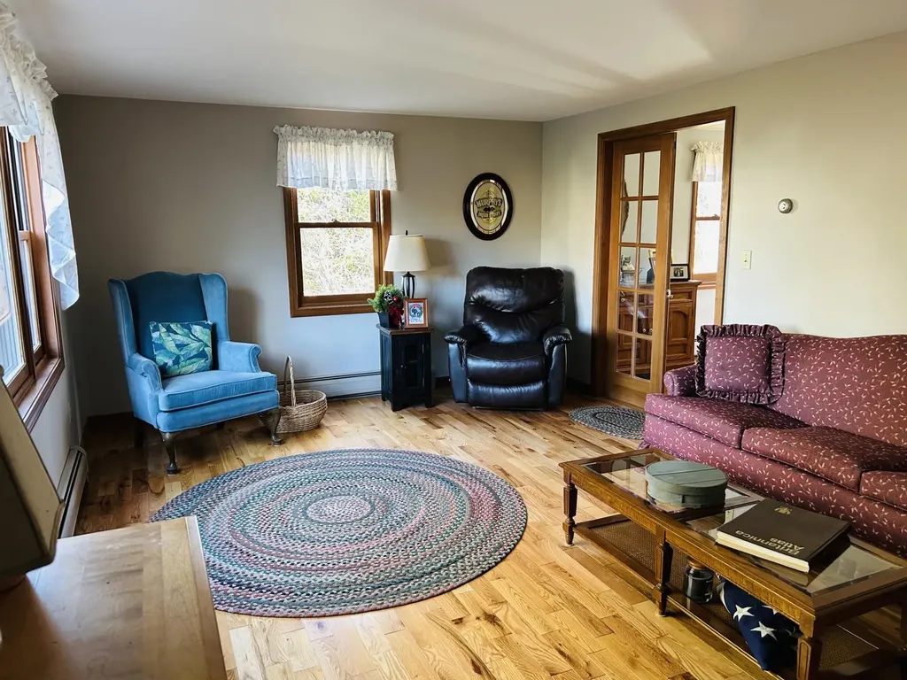 8 Tanner Road Keene NH 03431