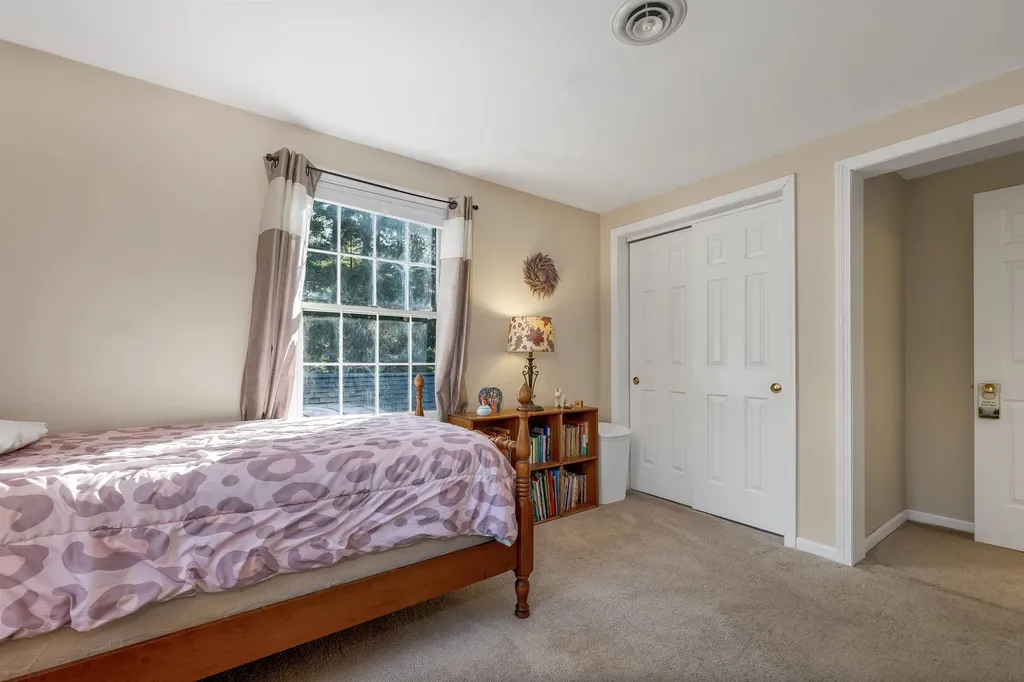 35 Westwood Drive Wolfeboro NH 03894