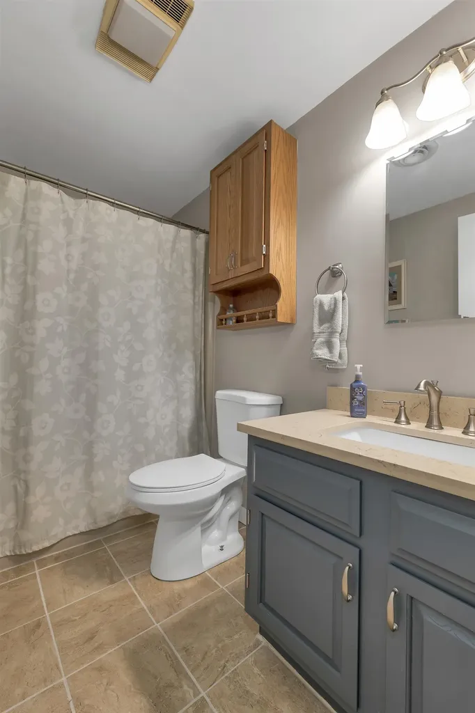 35 Westwood Drive Wolfeboro NH 03894