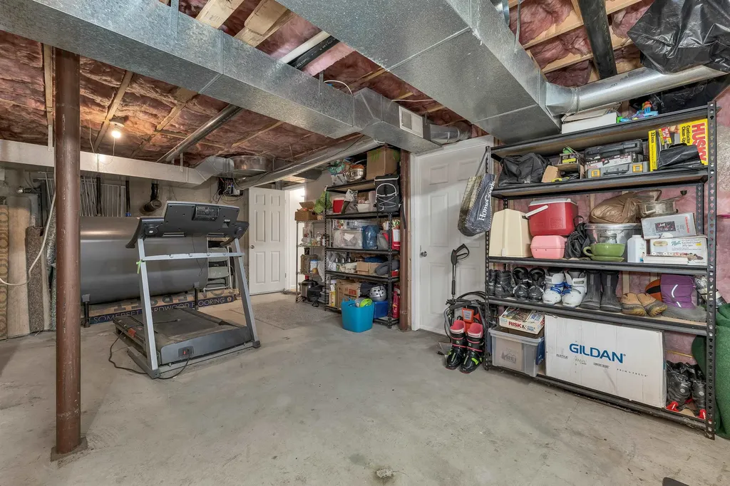 35 Westwood Drive Wolfeboro NH 03894