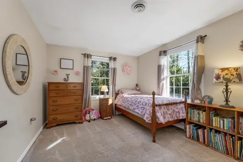 35 Westwood Drive Wolfeboro NH 03894