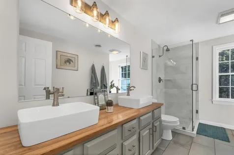 35 Westwood Drive Wolfeboro NH 03894