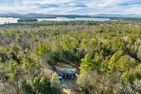 35 Westwood Drive Wolfeboro NH 03894