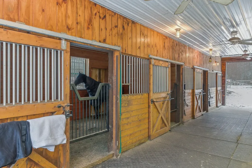 37 Ashlee Drive Peterborough NH 03458