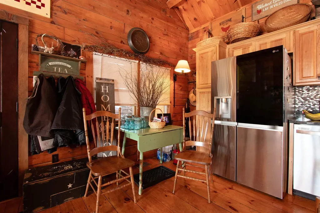 2155 Oneida Road Danville VT 05828