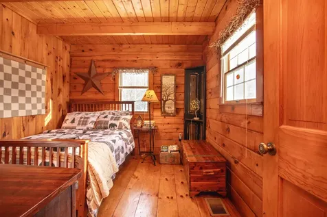 2155 Oneida Road Danville VT 05828